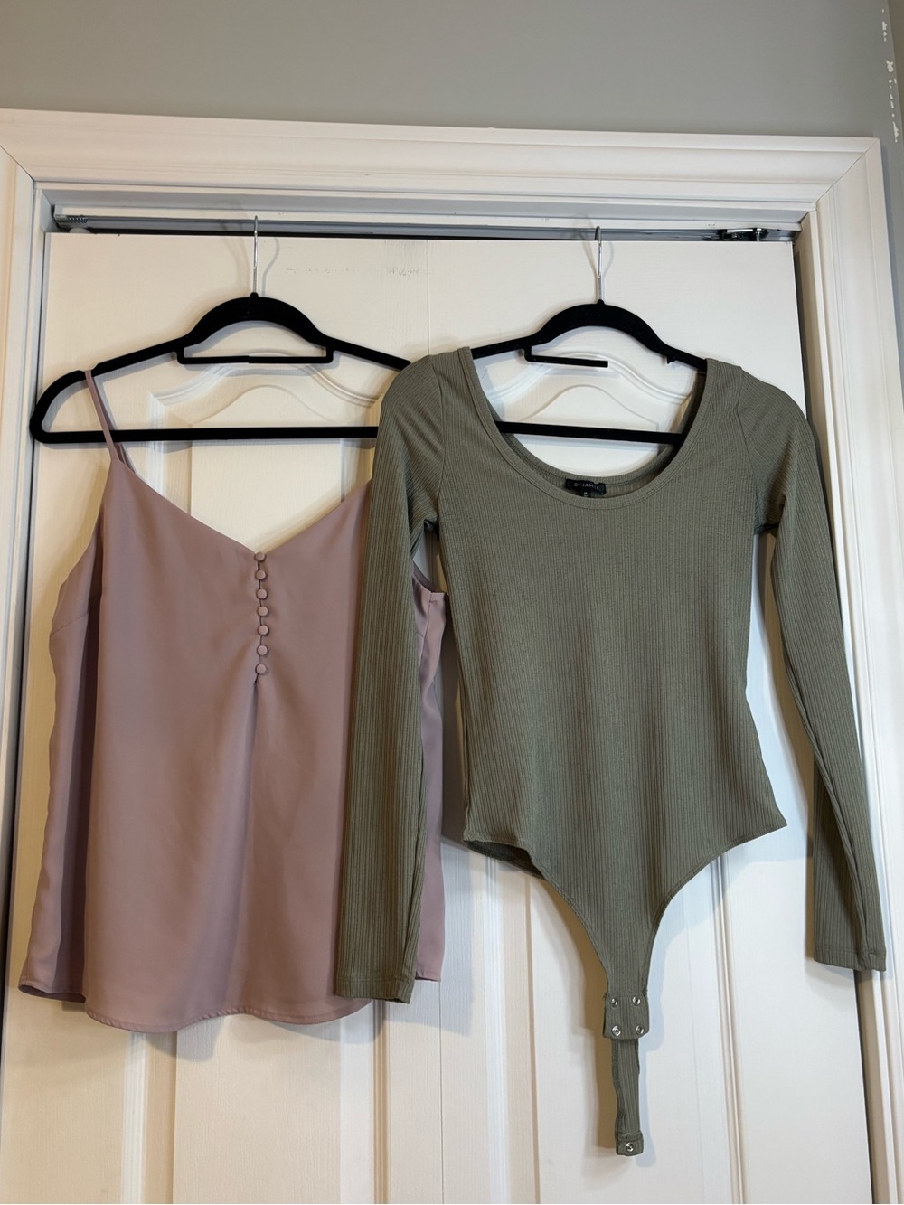 Bundle! Dynamite Tops - Picture 2 of 3